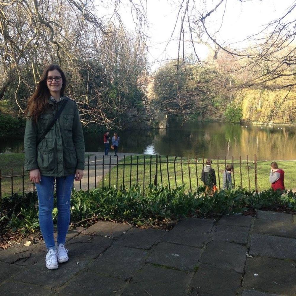Meet your Posher, Ellen